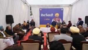Punjab News: कड़ाके की ठंड के बावजूद मुख्यमंत्री भगवंत सिंह मान ने जालंधर में की लोक मिलनी कहा— लोक मिलनियां पंजाब के विकास को तेज़ करने में प्रेरक सिद्ध होंगी