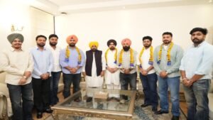 पंजाब के कुश्ती जगत के मशहूर ‘रुस्तम-ए-हिंद’ जस्सा पट्टी AAP में शामिल, CM मान ने कराया स्वागत