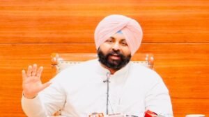 पंजाब शिक्षा क्रांति: सरकारी स्कूलों के 59 विद्यार्थियों ने जेईई एडवांस परीक्षा पास की; आईआईटी क्वालीफायरों में 34 प्रतिशत की वृद्धि दर्ज