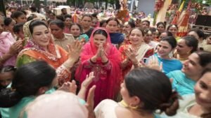 “पहली बार किसी सरकार ने मावां-धियां की जरूरतों, सम्मान और हक़ को दी प्राथमिकता” — तीज के रंग में गूंजी अमरगढ़ की महिलाओं की आवाज़।