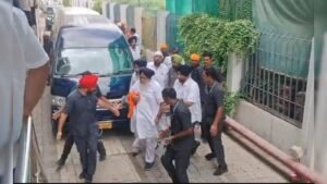नांदेड़ साहिब में सुखबीर बादल पर हमला, निजी अस्पताल में कराया गया भर्ती