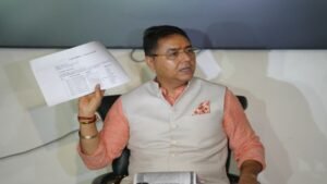 रवनीत सिंह बिट्टू, प्रताप बाजवा और बिक्रम मजीठिया एक नशा तस्कर को बचाने क्यों आए? : आप