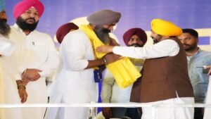 जीरा में ‘आप’ को बड़ी मजबूती, गुरप्रीत सिंह सेखों पार्टी में शामिल; CM भगवंत मान ने किया स्वागत