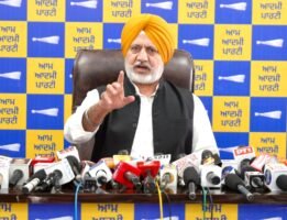 बादलों की ‘पंजाब बचाओ’ मुहिम पंजाबियों को गुमराह करने की एक और कोशिश: बलतेज पन्नू